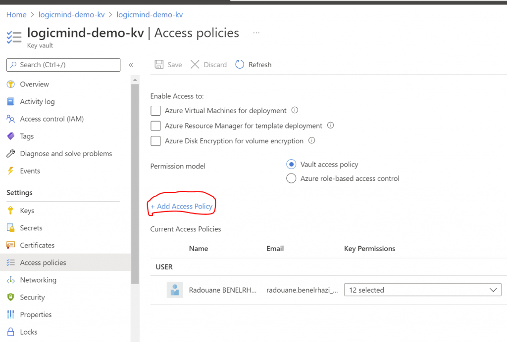 politique d'accès à la Key Vault
